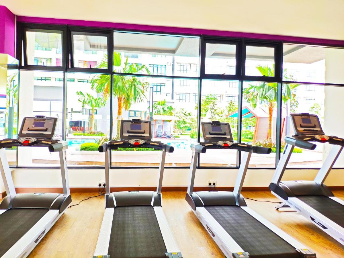 Netflix# Conezion Ioi Resort City By Salaam Suites Putrajaya Exterior photo