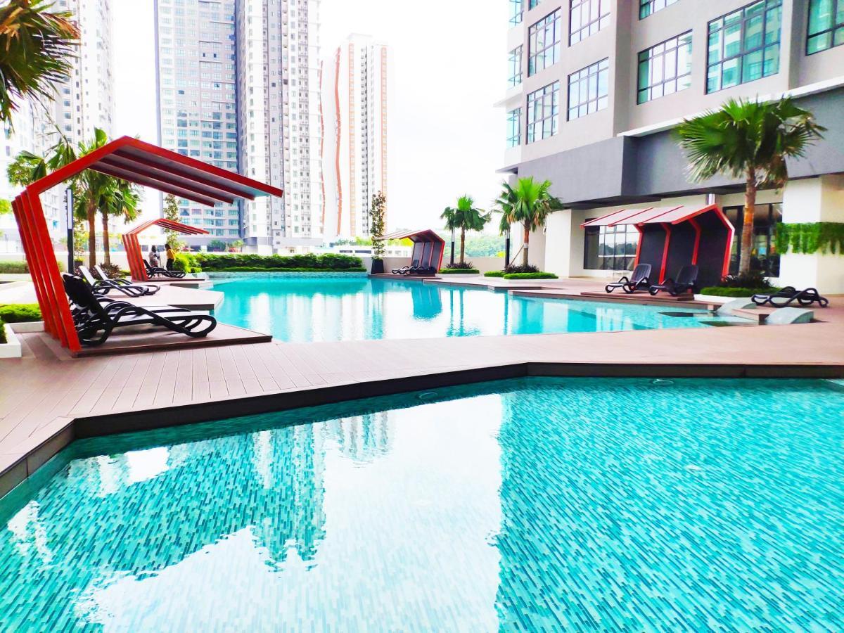 Netflix# Conezion Ioi Resort City By Salaam Suites Putrajaya Exterior photo